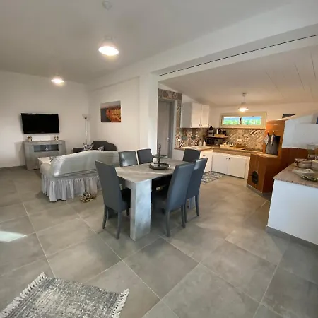 Hébergement de vacances Priscilla *