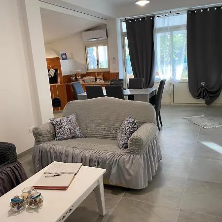 Priscilla Dom wakacyjny