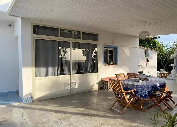 浦西拉度假屋 度假居